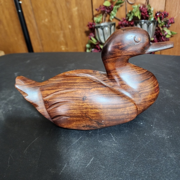 VINTAGE CARVED IRONWOOD DUCK FIGURE WOOD DUCK DECOY - Picture 1 of 6